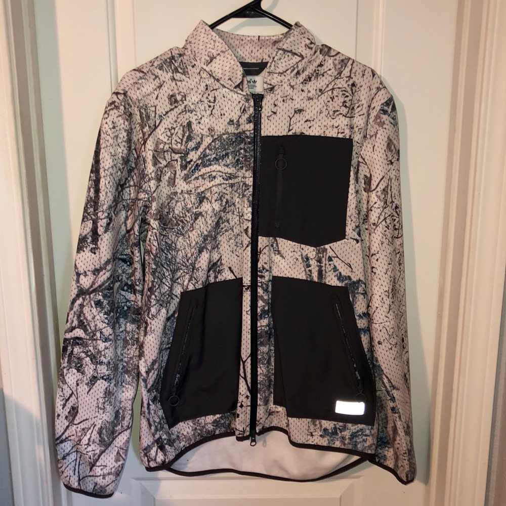 Adidas Men’s Camo Zip Up Size M